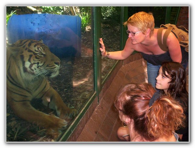 Karen TK & Friend at Perth Zoo Feb 16th 2007